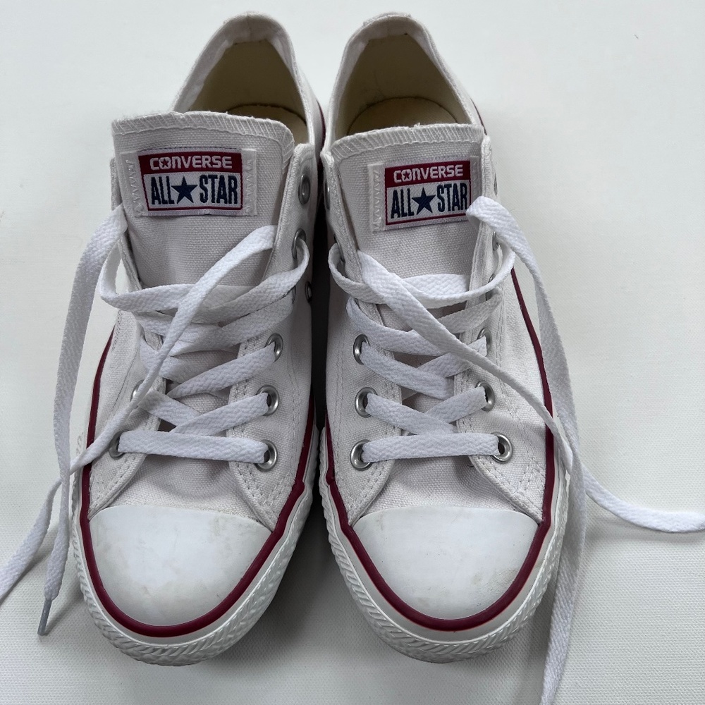 Converse Low White Chuck Taylor All Star Classic